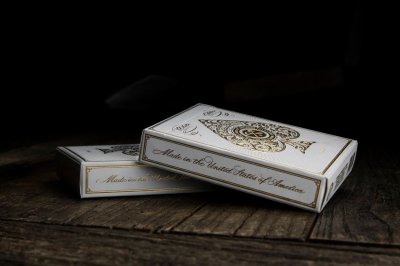 画像1: White Artisan Playing Cards