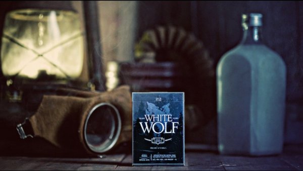 画像1: White Wolf Vodka Playing Cards (1)