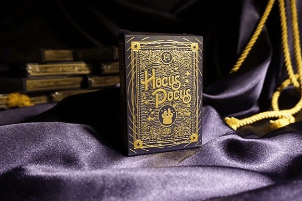 画像1: Limited Edition Hocus Pocus Playing Cards (1)