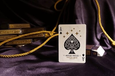 画像1: Limited Edition Hocus Pocus Playing Cards