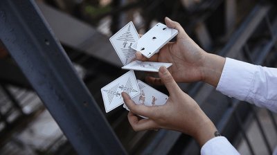 画像3: Limited Edition Grace & Gentle Playing Cards