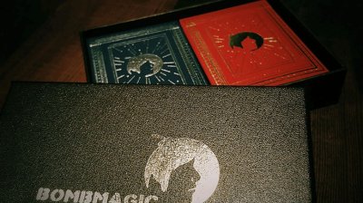 画像2: BOMBER Collector's Playing Cards Box Set