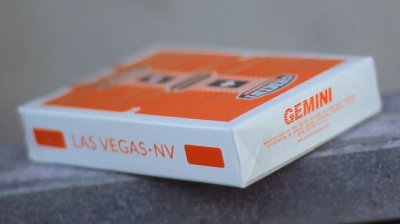 画像2: Gemini Casino Orange Playing Cards