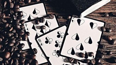 画像3: Limited Edition Gentleman Playing Cards by Bocopo