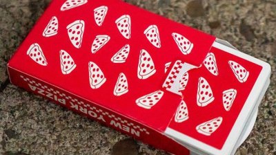 画像1: New York Pizza Playing Cards Decks