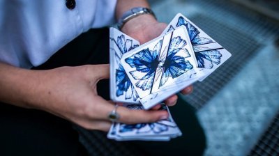 画像1: Axial Playing Cards