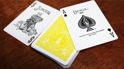 画像2: Bicycle Yellow Playing Cards