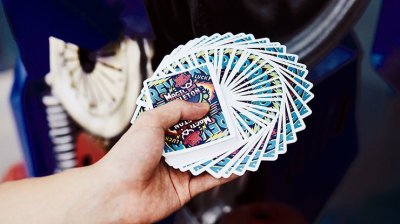 画像2: Magic Skeleton Playing Cards by Bocopo