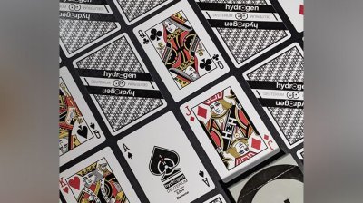 画像1: Hydrogen V2 Playing Cards