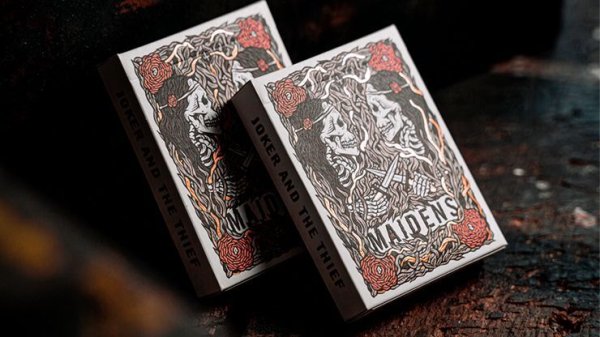 画像1: Maidens Cold Foil Playing Cards (1)