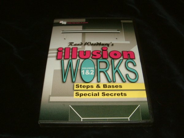 画像1: Illusion Works Volumes １－2 (1)